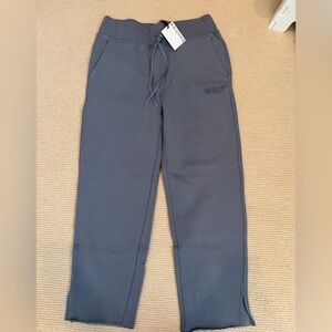 WSLY sweatpant size M